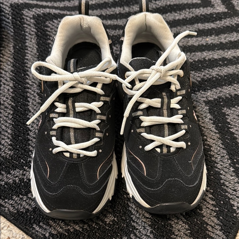 Skechers Black and White Women's Sneakers